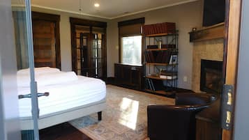 3 chambres, fer et planche à repasser, Wi-Fi gratuit, draps fournis