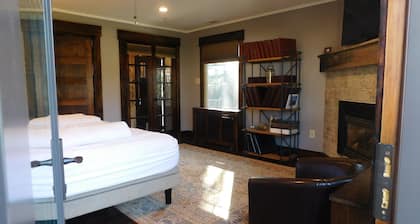 Premier Host: Cozy Family Cottage .