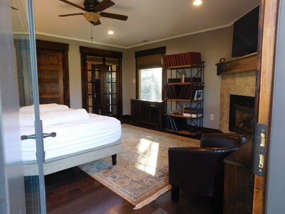 Premier Host:  Cozy Family Cottage                                         .