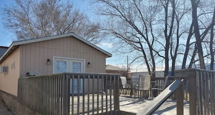 Honeysuckle Cottage 50 minuutin päässä Pioneer Womanista.