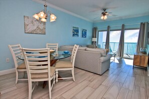 Condo, Multiple Beds (Crystal Tower 1602) | Interior