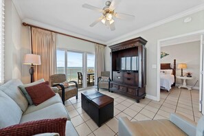 Condo, Multiple Beds (Crystal Tower 1101) | Living area