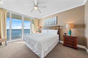 Condo, varias camas (San Carlos 701) | 3 habitaciones, decoración personalizada y muebles diferentes 