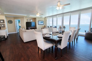 Condo, Multiple Beds (San Carlos Penthouse 5) | Dining