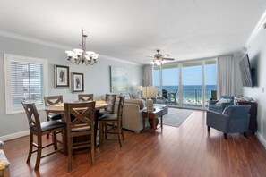 Condo, Multiple Beds (San Carlos 401) | Interior