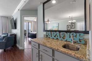 Condo, Multiple Beds (San Carlos 401)