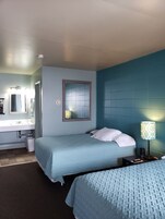 Standard Room, 1 King Bed | Iron/ironing board, free WiFi