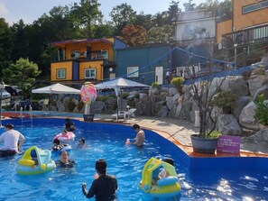 Seasonal outdoor pool