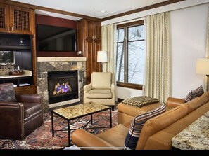 TV, fireplace, ping pong