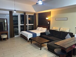 Suíte estúdio luxo | Wi-Fi de cortesia, roupa de cama