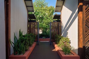 Exterior - Pinctada Hotel Broome (Cable Beach)