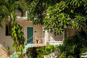Family Suite | Courtyard view