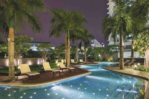 Indoor pool, outdoor pool