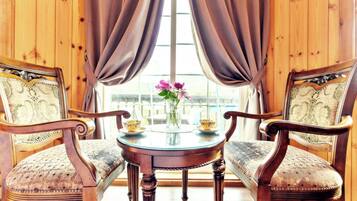 ๋ฃธ (208) - ๊ธฐ์ค ์ธ์ 2์ธ | ๋ฌด๋ฃ WiFi