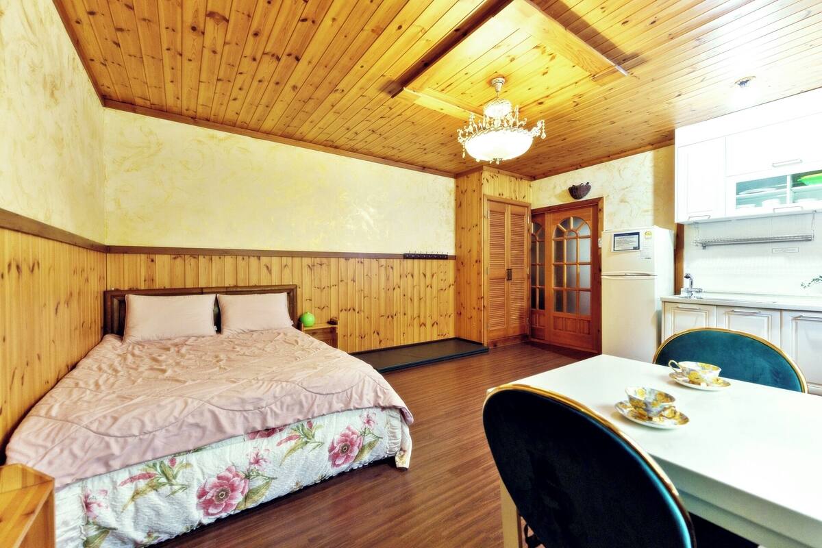 1 bedroom, free WiFi