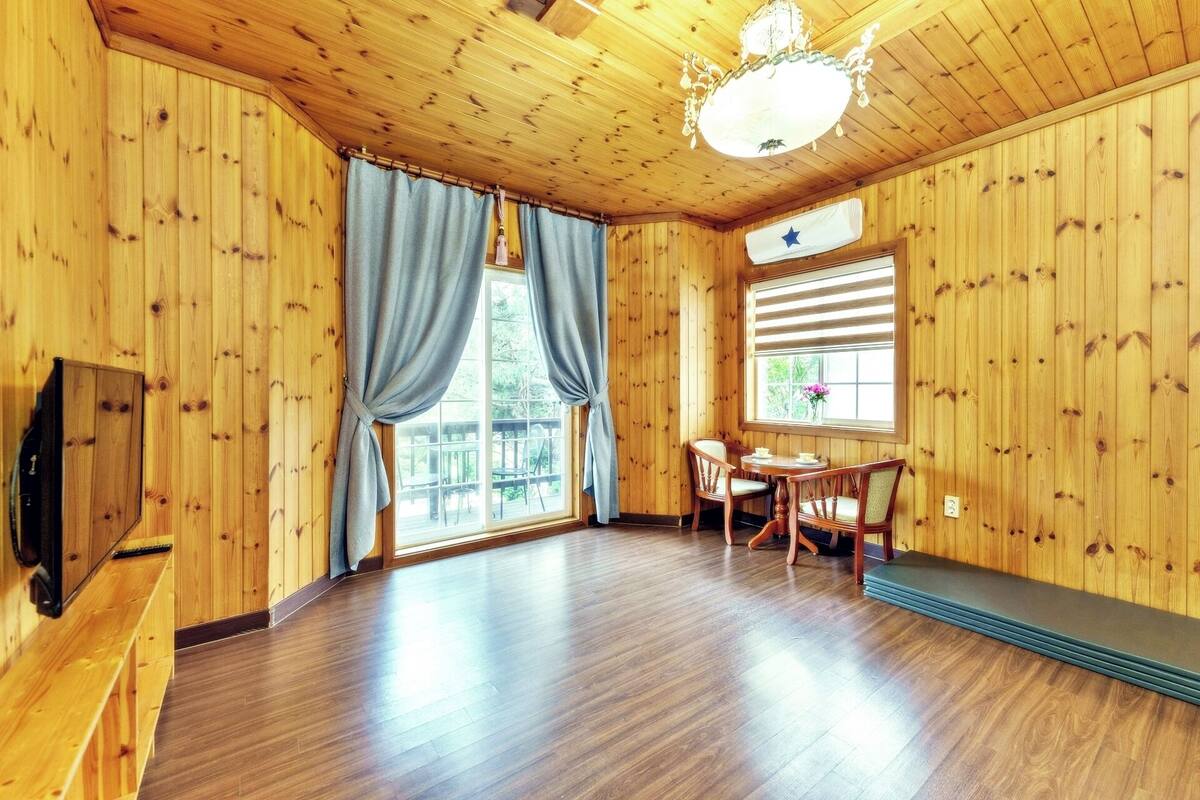 1 bedroom, free WiFi