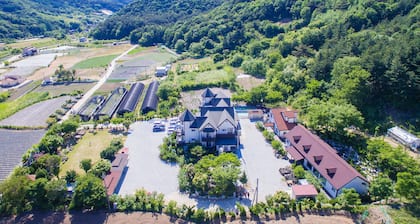 Muju Cherish Pension