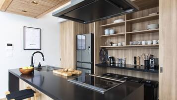 3 Bedroom Chalet | Private kitchen | Full-size fridge, microwave, oven, stovetop