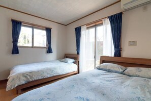 3 chambres, bureau, fer et planche à repasser, Wi-Fi gratuit