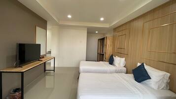 In-room safe, desk, free WiFi, bed sheets