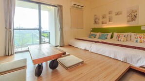 Quadruple Room, 2 Double Beds, Non Smoking, Balcony (3A) | Blackout drapes, WiFi (free), bed sheets - QK B&B (Wujie)