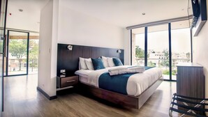 Deluxe Double Room - Venue Batán Hotel & Suites (Cuenca)