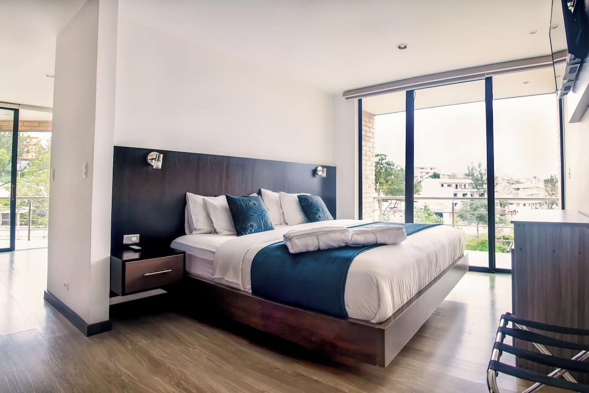 Deluxe-Doppelzimmer | 1 Schlafzimmer, Bettwäsche aus ägyptischer Baumwolle
