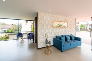 Sittområde i lobbyn