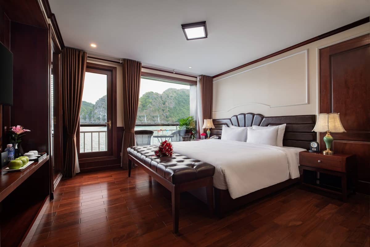 1 bedroom, premium bedding, down duvets, memory-foam beds