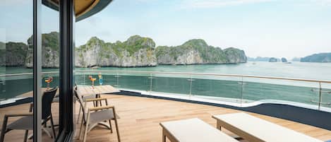 Suite Lune de Miel, terrasse, vue mer | Terrasse/Patio