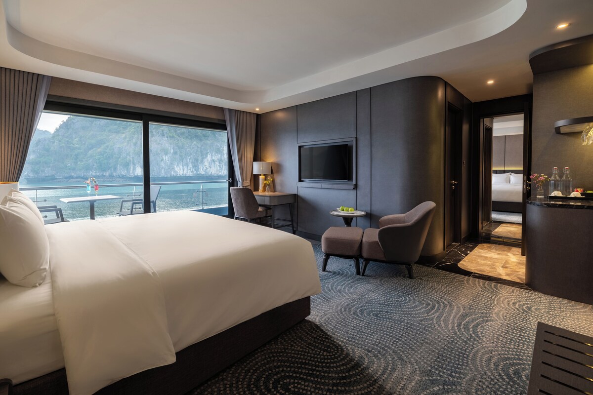 Grand Family Connecting Suite Sea View with Private Balcony | Premium bedding, down comforters, memory foam beds, minibar