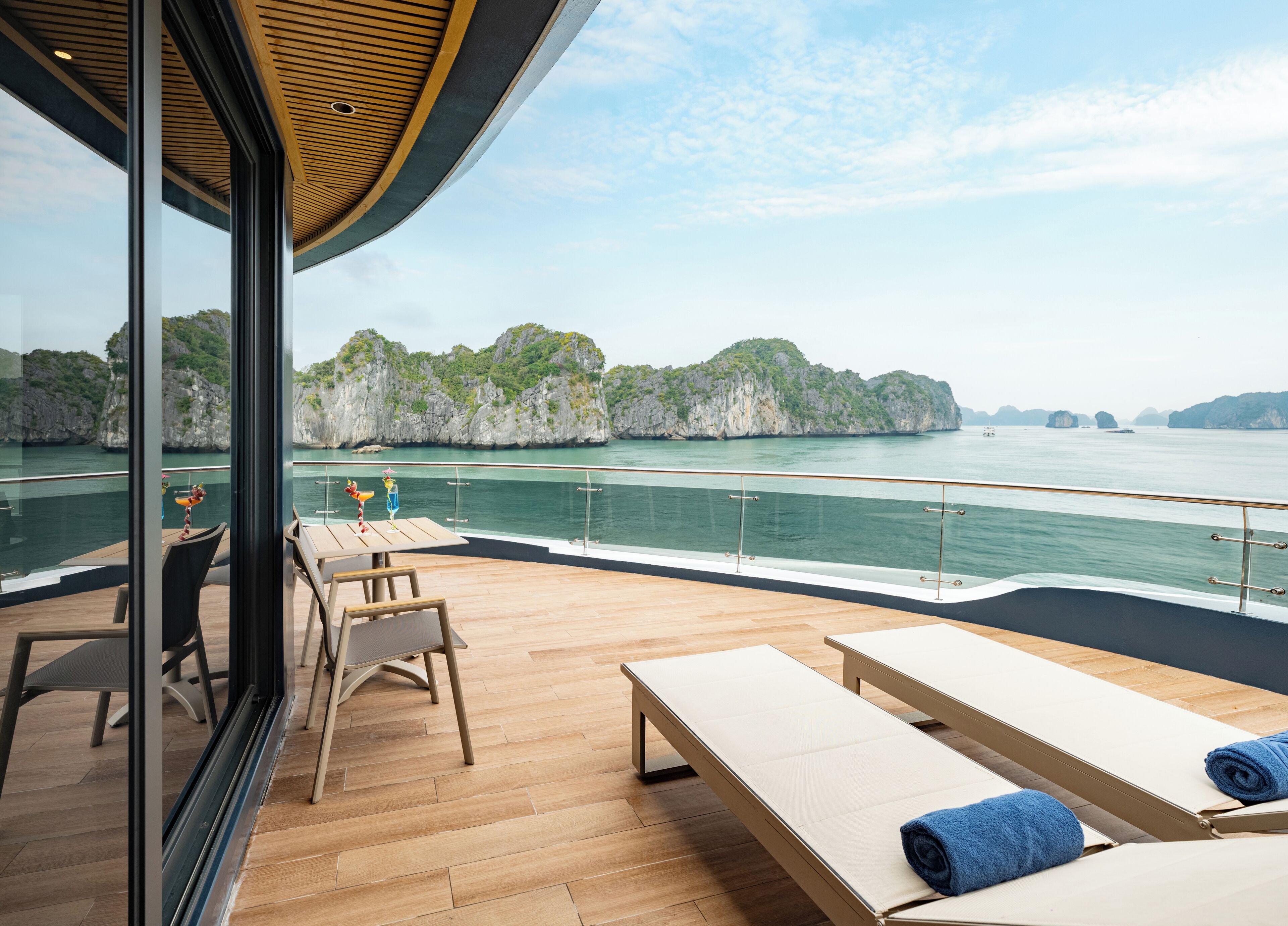 Executive Suite Sea View with Private Terrace | Terrace/patio