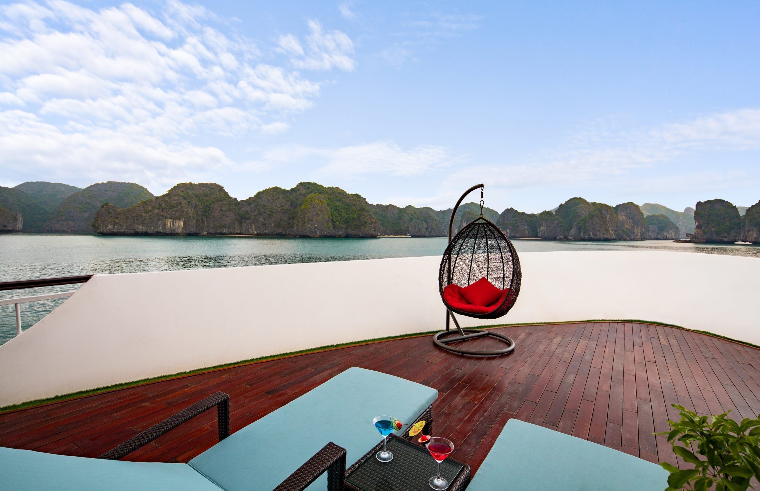 Honeymoon Suite Sea View with Terrace 2D1N | Terrace/patio
