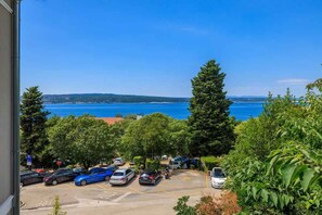 Property grounds - Studio near the beach with sea view (Crikvenica)