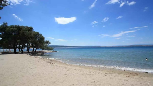 Nær stranden