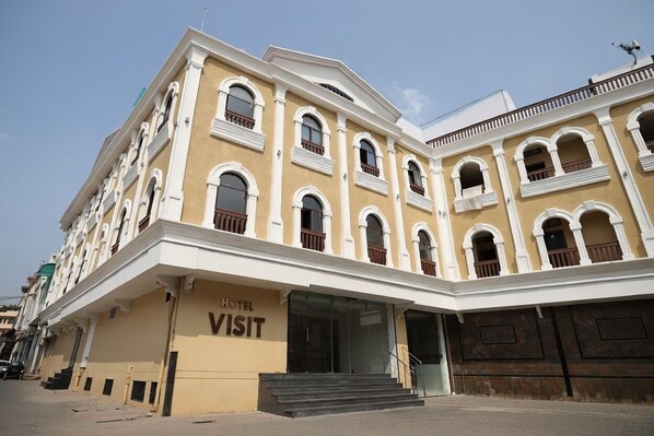 Exterior - Hotel Visit (Barnala)
