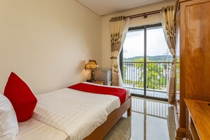 Basic Single Room | Individually decorated, individually furnished, desk, laptop workspace - Mai Hùng Hotel (Phu Quoc)
