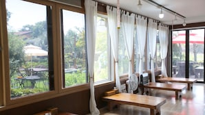 Unclassified image, 3 of 101, button - Maple Happy House (Jeju City)