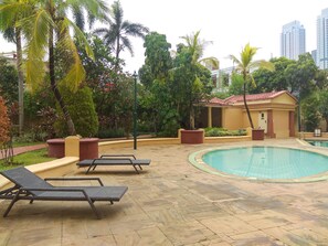 Outdoor pool - Modern and Spacious 2BR at Kusuma Chandra Apartment (Jakarta)