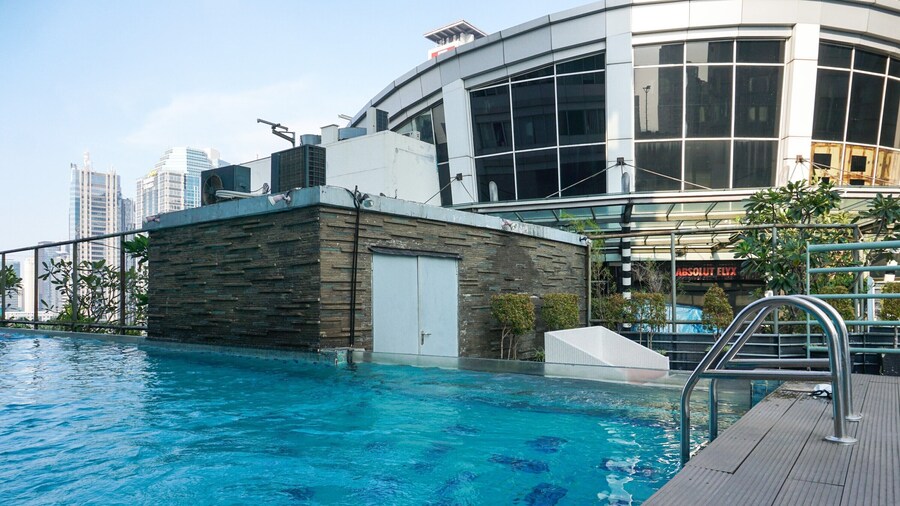 Strategic 2BR Apartment with City View at FX Residence