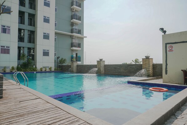 Exterior - Gading Greenhill 2BR Apartment near Singapore International School (Jakarta)