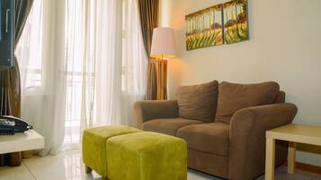 Habitación | Sala de estar | Una televisión