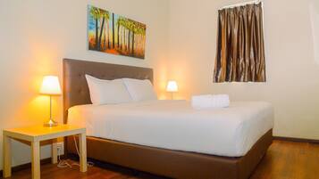 Habitación | 3 dormitorios, tabla de planchar con plancha, wifi gratis y ropa de cama