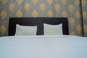 Room | 1 bedroom, free WiFi, bed sheets - Good Deal for 1BR Cervino Village Apartment (Jakarta)