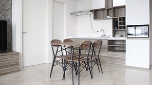 Unclassified image, 5 of 33, button - Gorgeous 3BR Apartment at Landmark Residence near 23 Paskal (Bandung)