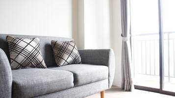 Room | Living area | TV