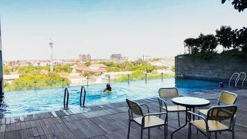 Piscina externa