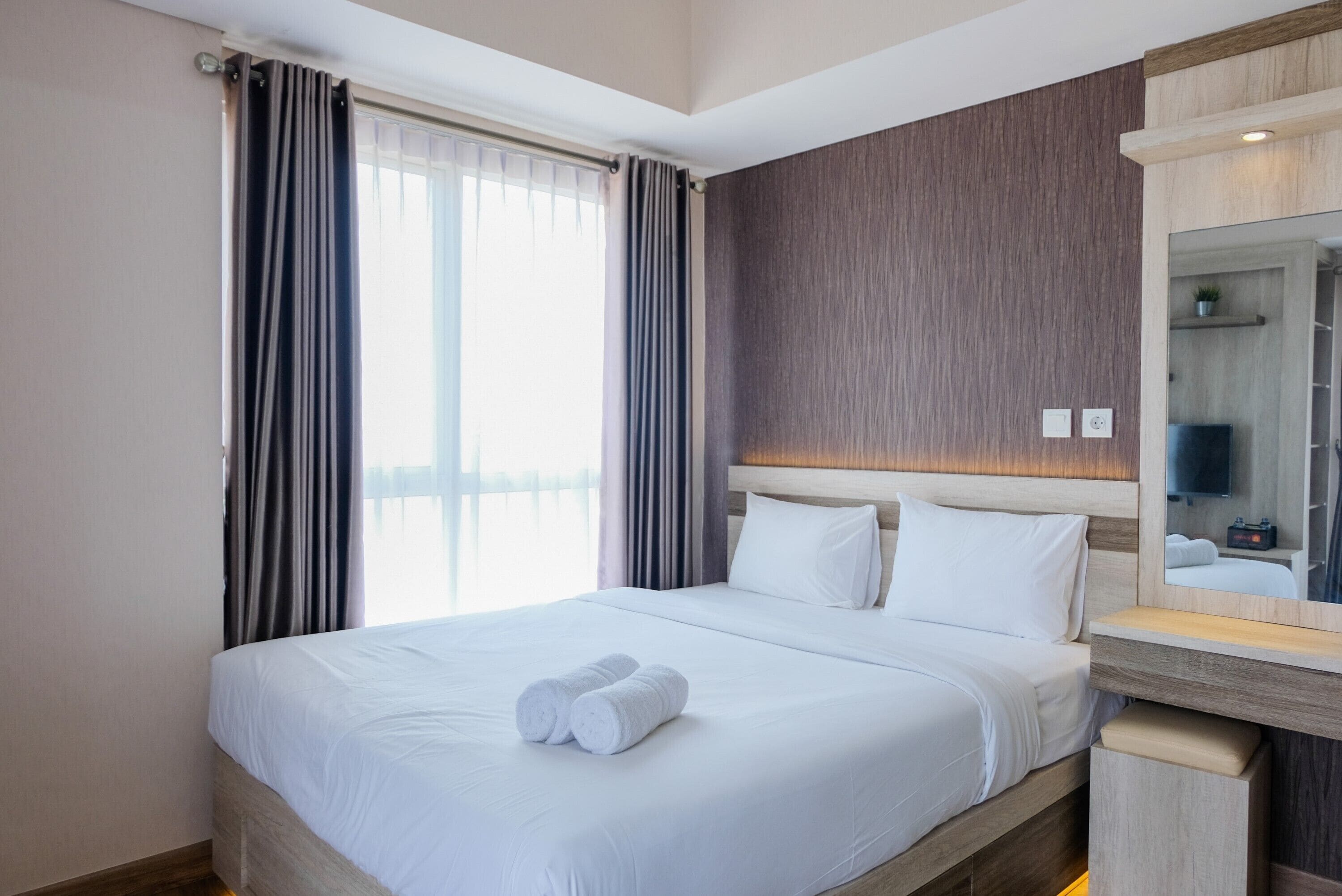 Kamer | Een bureau, gratis wifi, beddengoed