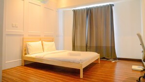 Room | 1 bedroom, free WiFi, bed sheets - Cozy and Spacious 1BR Apartment at Casa De Parco (Pagedangan)