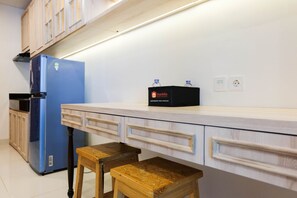 Kamar | Dapur pribadi | Lemari es, kompor, dan peralatan masak/sendok-piring